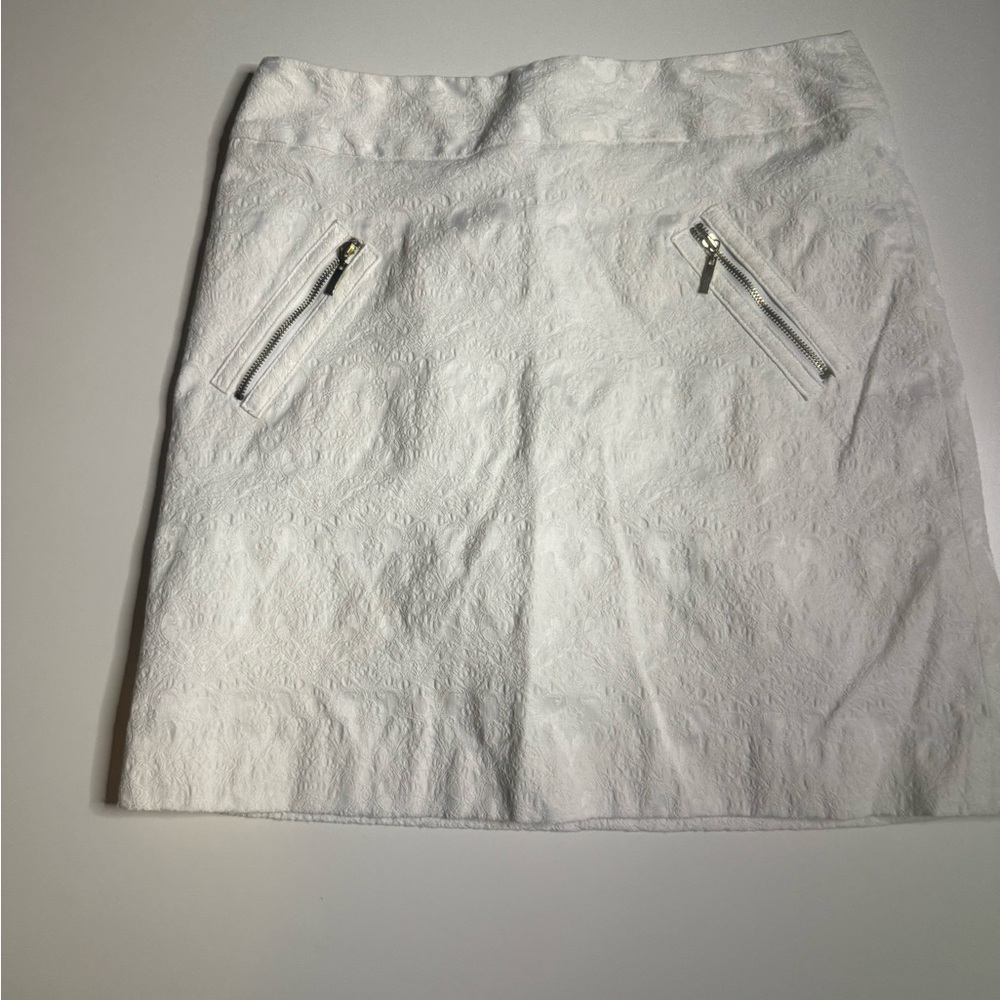 Worthington Elegant White Textured Skirt size 4